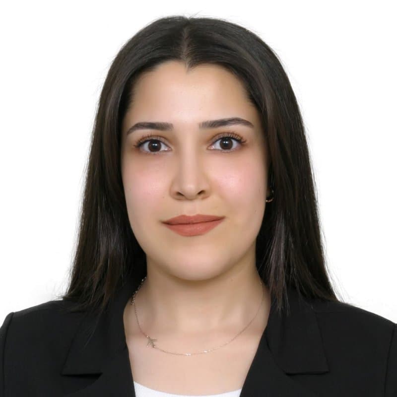 Ayşe Maide G. portre fotoğrafı