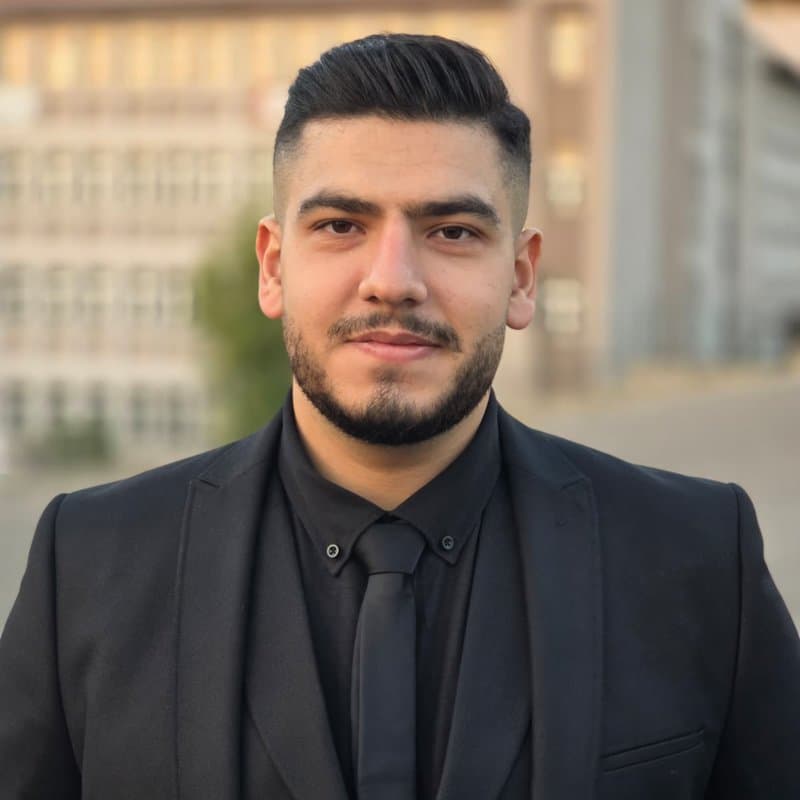 Burakcan Y. portre fotoğrafı