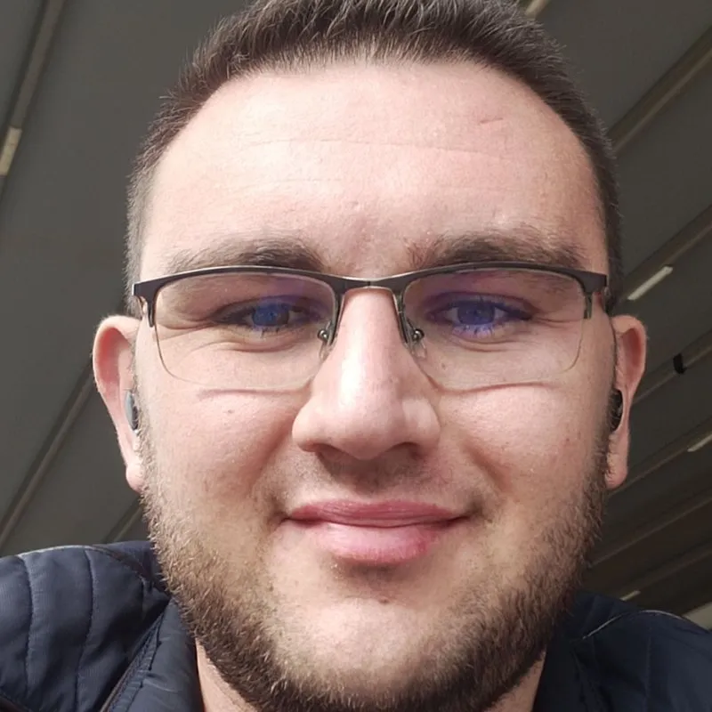 Ahmet G. portre fotoğrafı