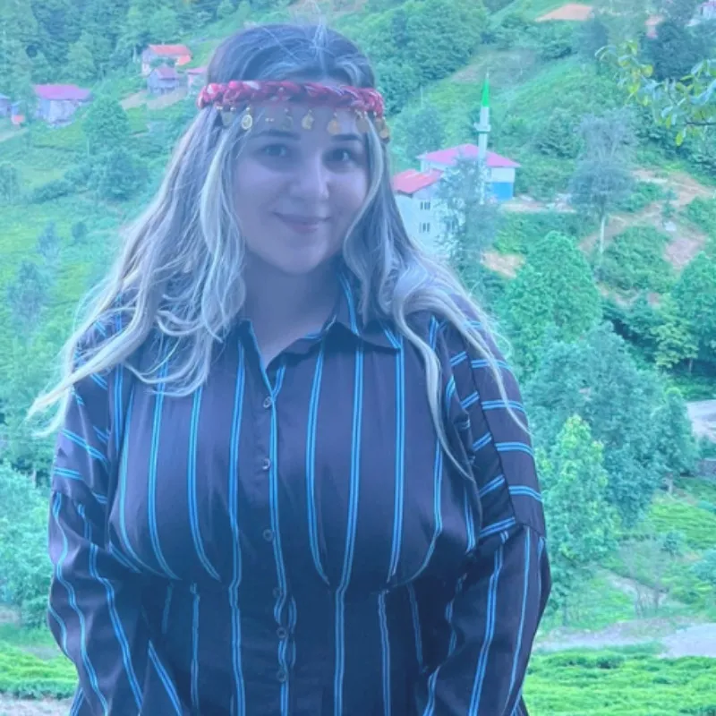 Damla Ş. portre fotoğrafı