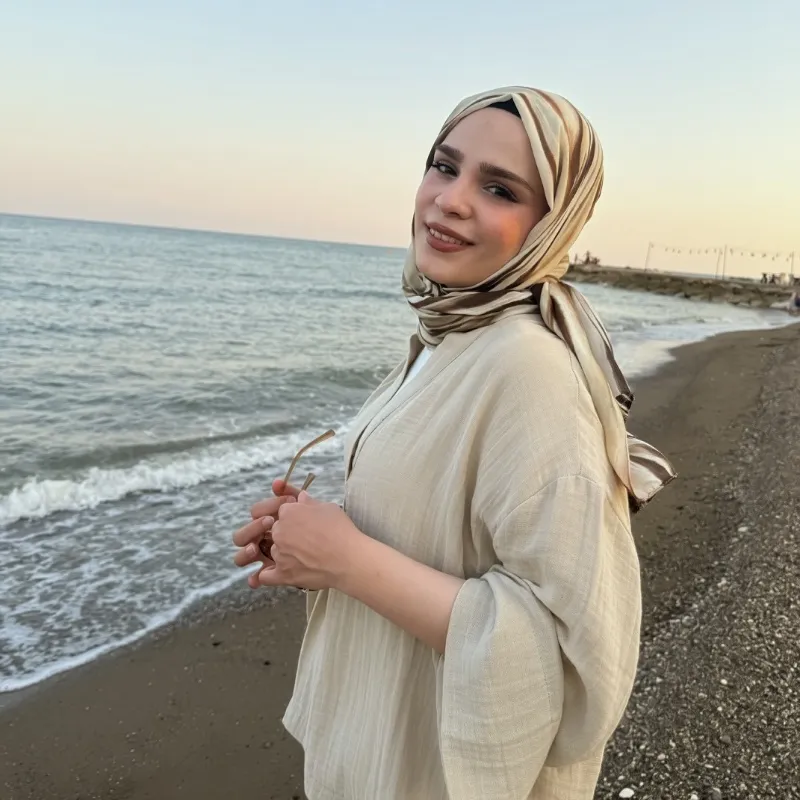 Sariye Nur G. portre fotoğrafı
