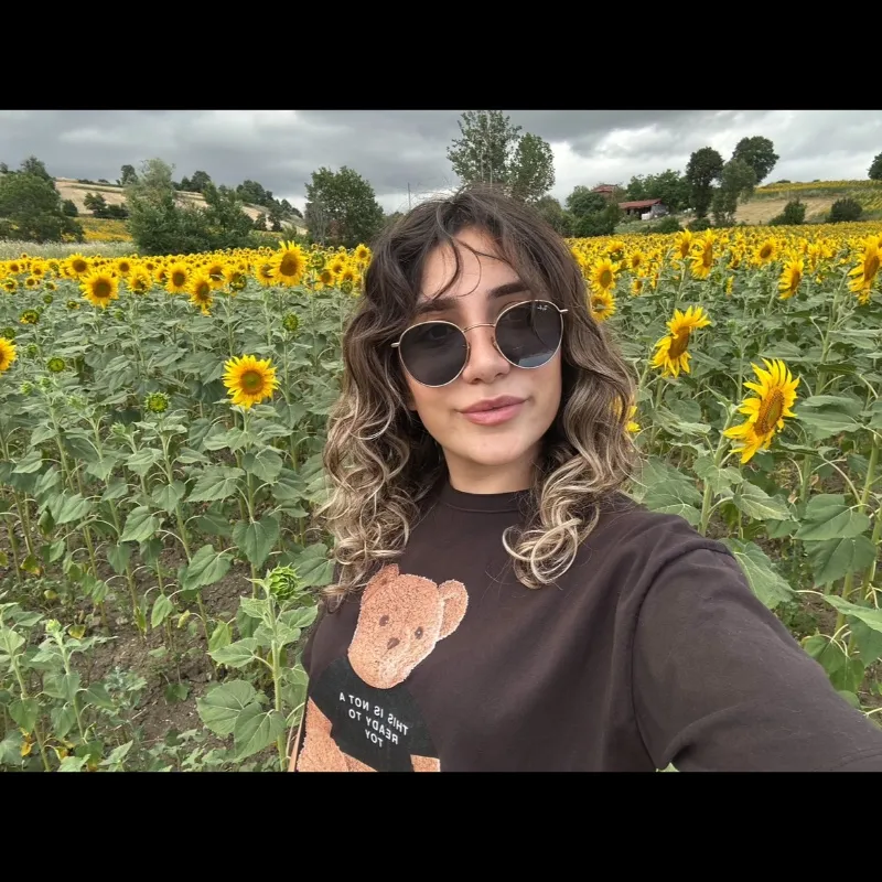 Yeşim Aycan Ö. portre fotoğrafı